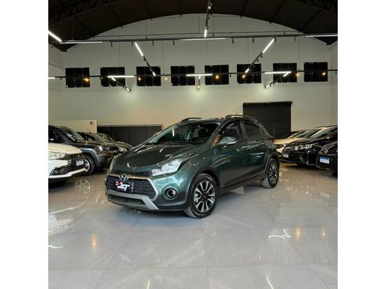HYUNDAI HB20X 1.6 16V STYLE FLEX 4P AUTOMÁTICO
